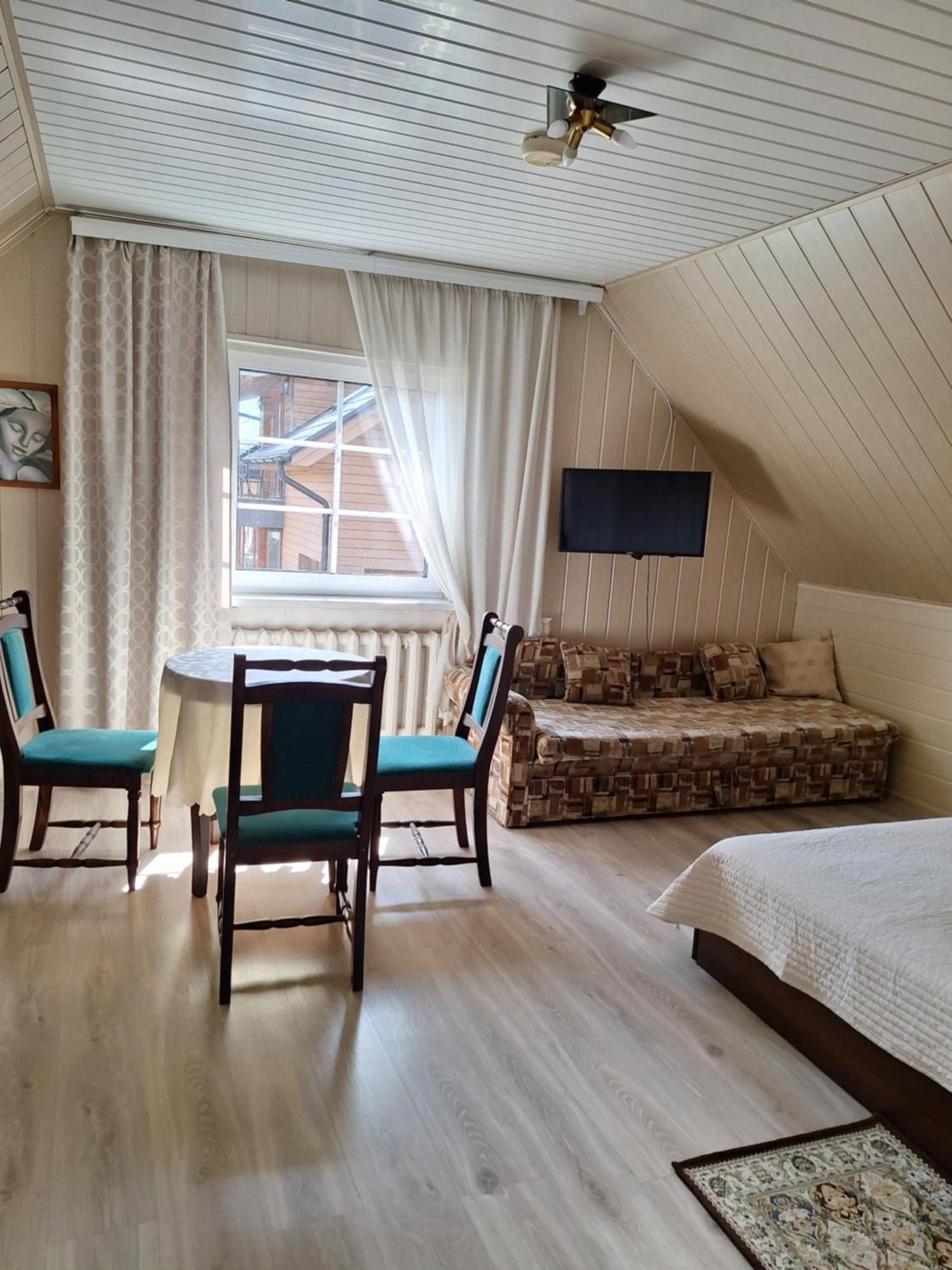 Augutes Zurlienes Apartamentai Hotel Trakai Exterior foto